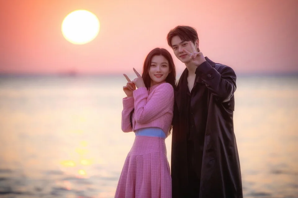 A atriz Kim Yoo-jung como Do Do-hee no dorama Meu Demônio Favorito.