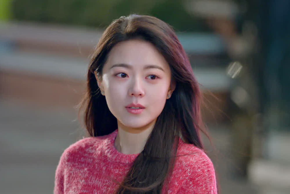 Atriz chinesa Zhao Jinmai no drama romântico urbano Shine on Me.