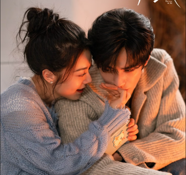 Atriz Zhao Jinmai em cena de Shine on Me.