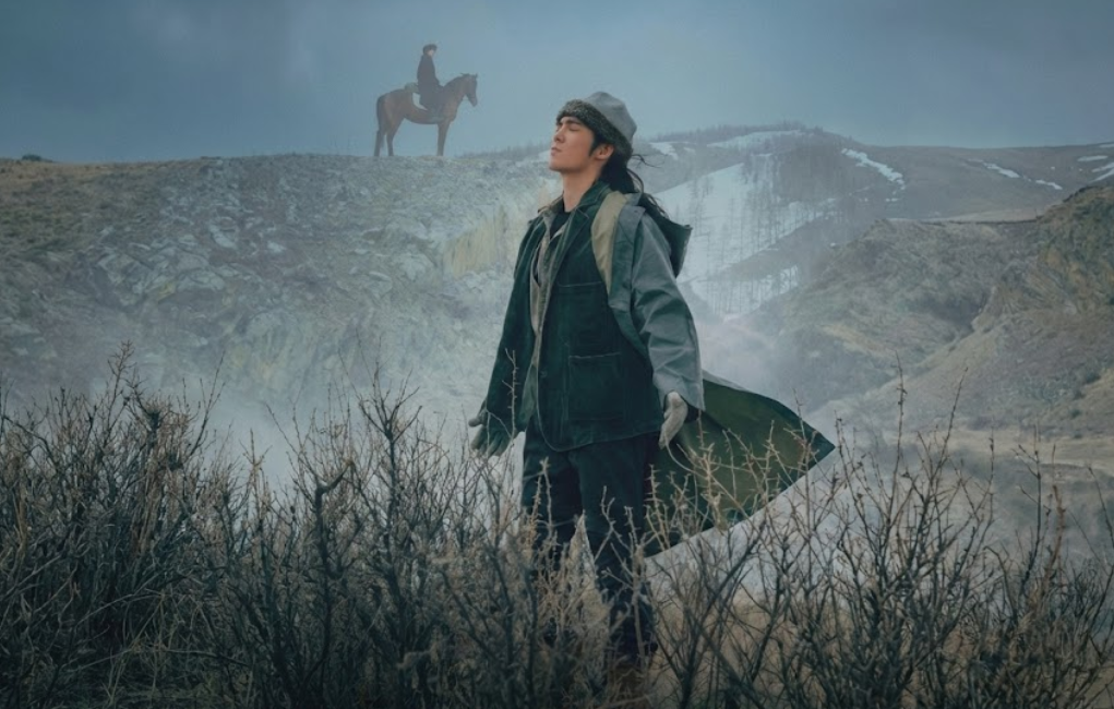 Ator Yu Shi caracterizado como nômade cazaque no dorama.