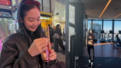 Jennie (BLACKPINK) exibe treino e abdômen definido em nova selfie