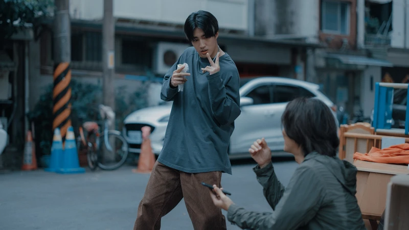 Ekin Cheng Lou Chun-Shuo Netflix.