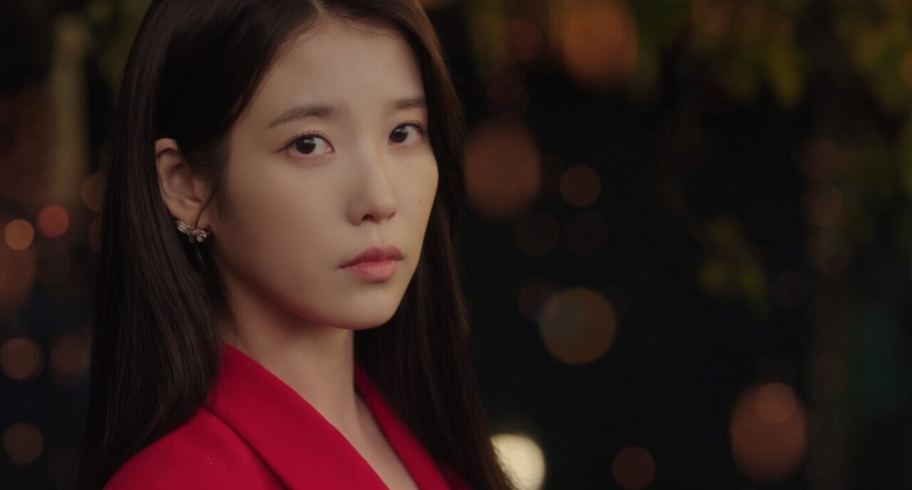 Seong Huiju e Príncipe Ian em A Coroa Perfeita episódio 1 epílogo