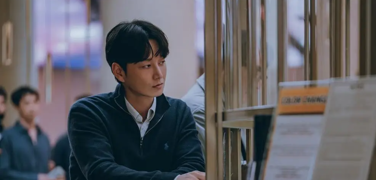 O ator Lee Hyun Wook.