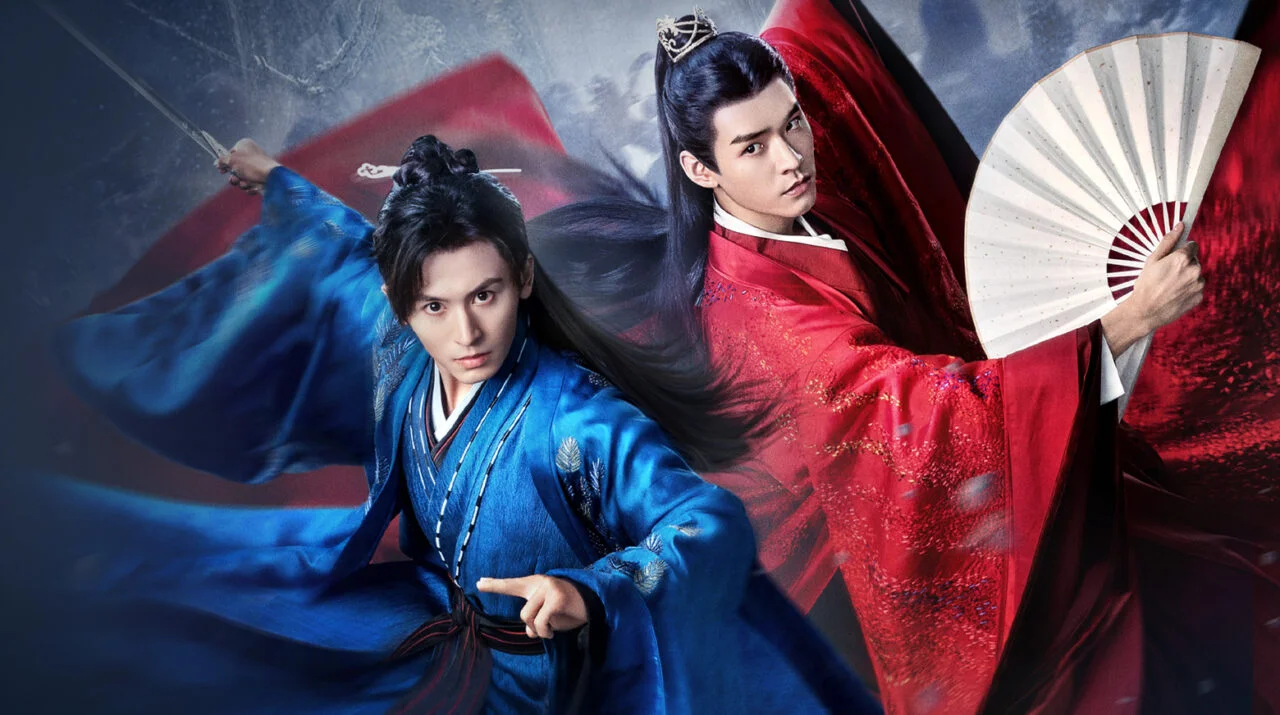 Os personagens Zhou Zishu e Wen Kexing interagindo em um pátio histórico.