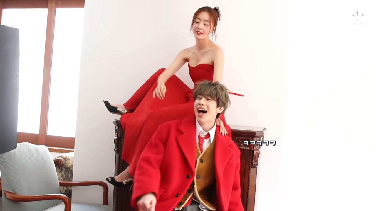 A atriz Han Sun-hwa e seu irmão Han Seung-woo.