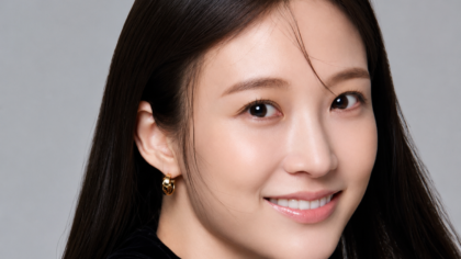 A atriz sul-coreana Seo Ji-hye em imagem de perfil profissional após assinatura de contrato com a agência 51K