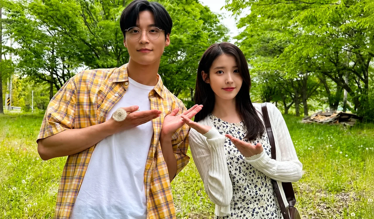 Atores Sul-coreanos IU e Heo Nam Jun.