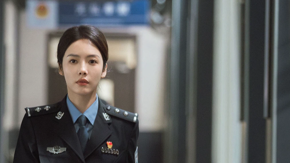 Jing Boran, Elvira Cai e Qin Junjie no drama Sunsets Secrets Regrets