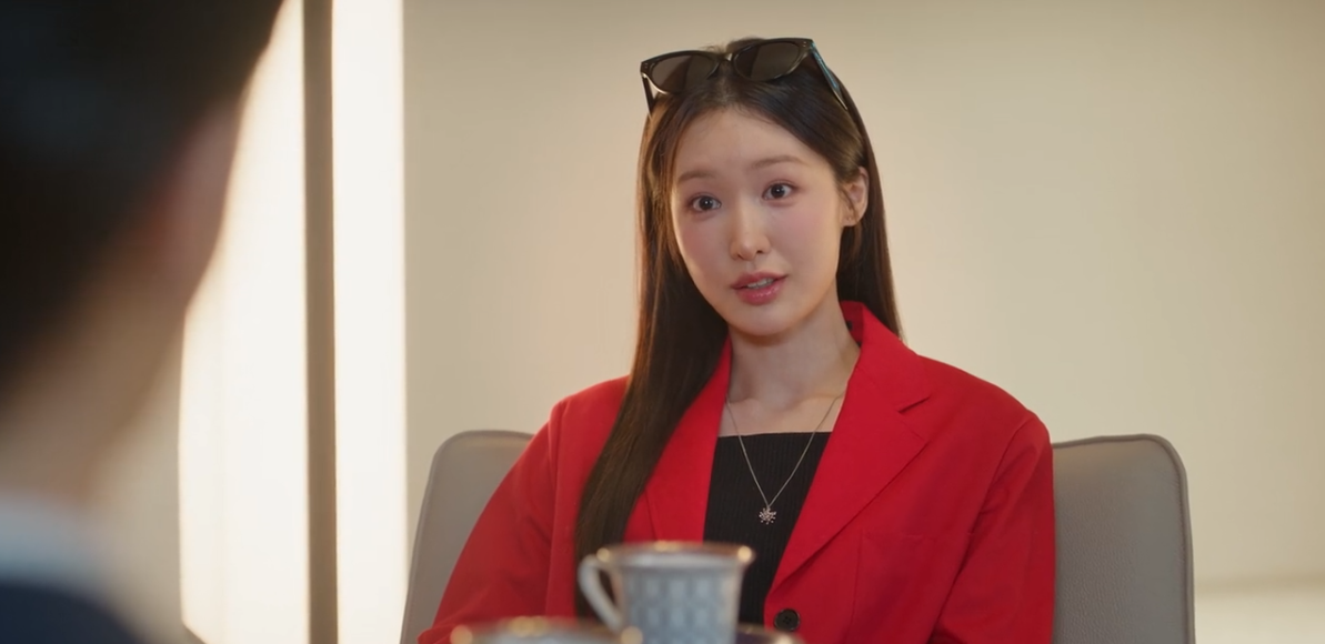 Cho Hye Joo caracterizada como a irmã invejosa Cheon Ha Ri.