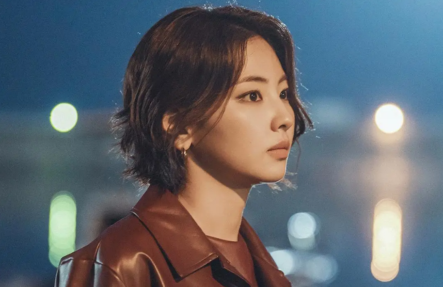 A atriz Ha Yul Ri no papel da aliada Oh Hyun Nam.