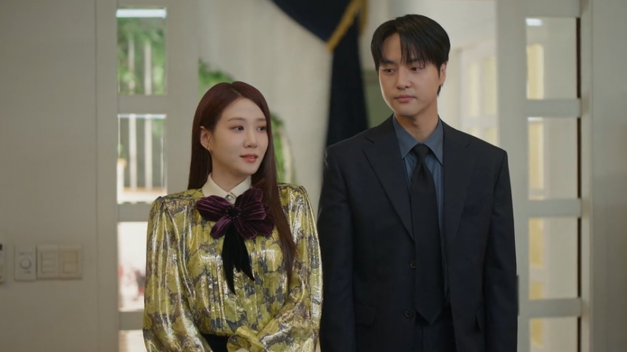 Park Eun Bin e Yang Se Jong em cena de tensão familiar no dorama.