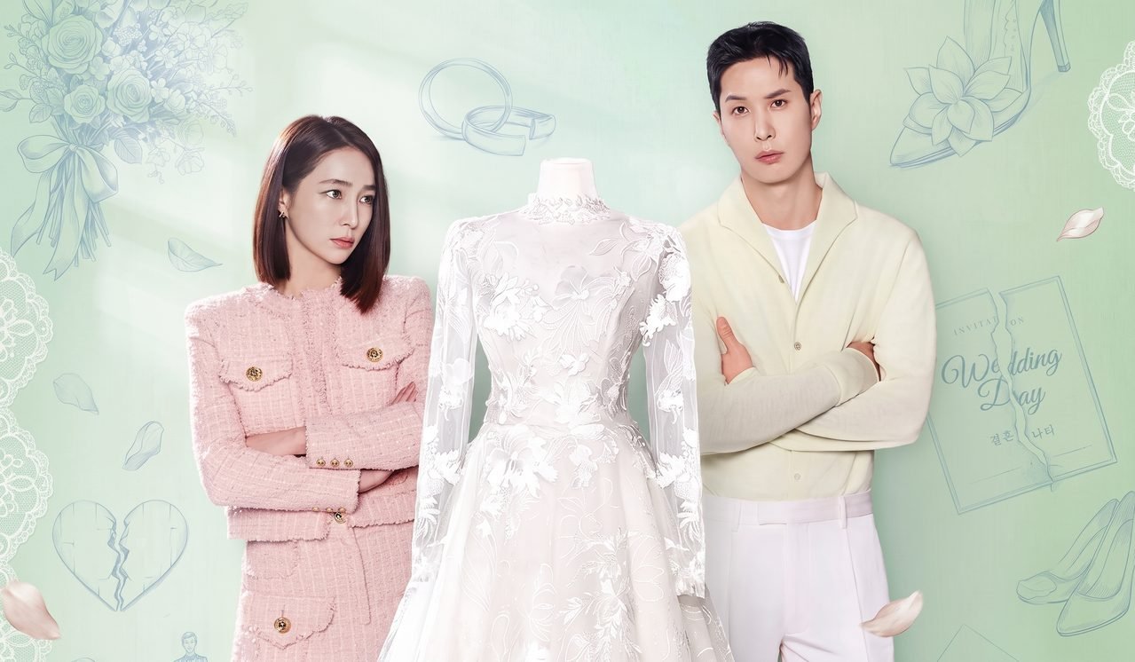 Os atores Lee Min Jung e Kim Ji Suk.