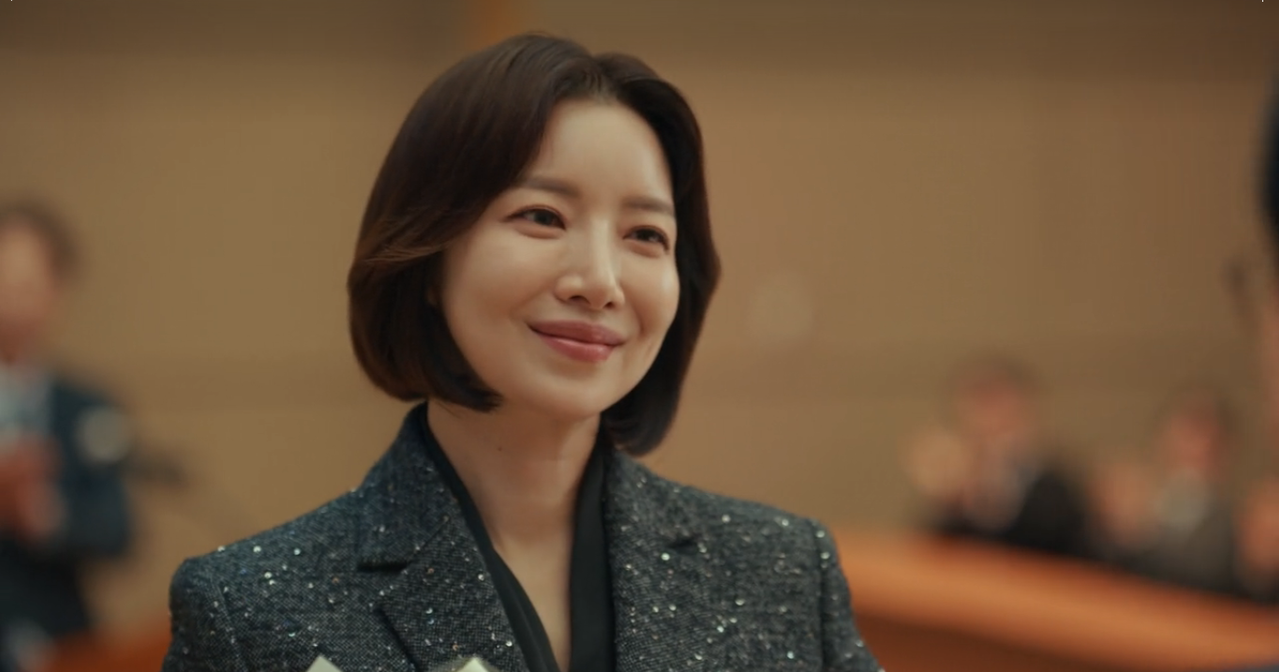Kang Ji-hye, Pi-o’s mother, in episode 6