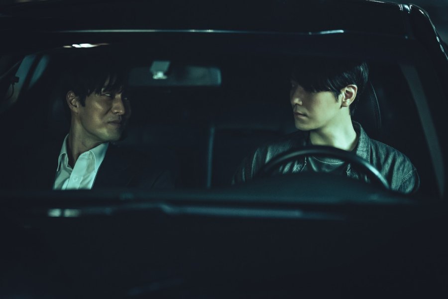 Lee Joon-hyuk and So Ji-sub as brothers in Netflix’s Mercy for None